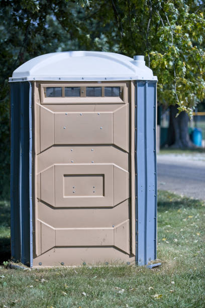 Best Handicap porta potty rental  in Lynn Haven, FL
